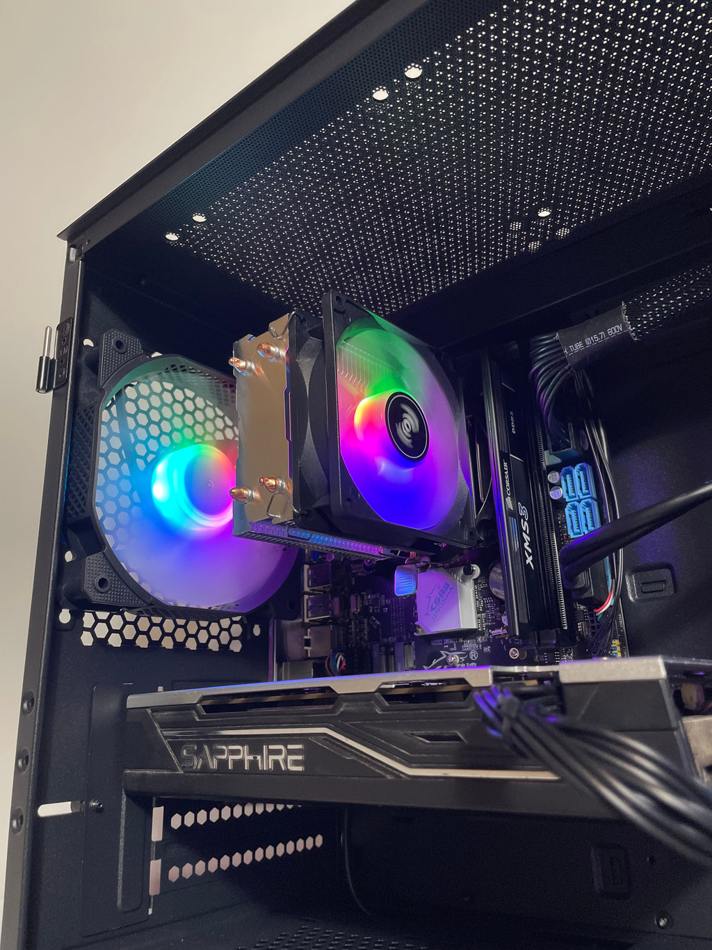 Gaming PC | i7 | RX 570 | 8GB ram | 500GB SSD