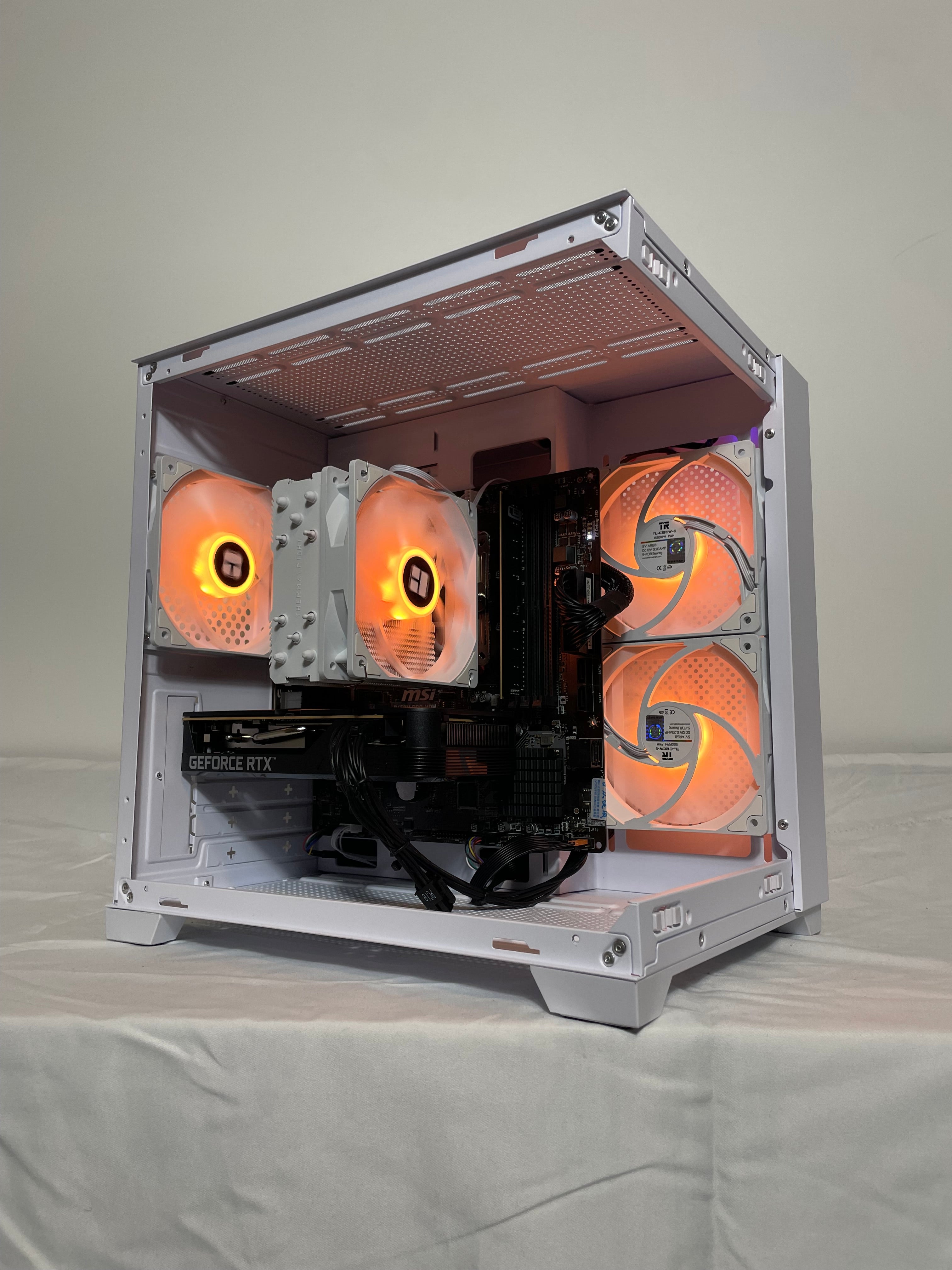 GAMING GOLD PC | RTX 5050 | Ryzen 5 5600 | 16GB | 1TB SSD